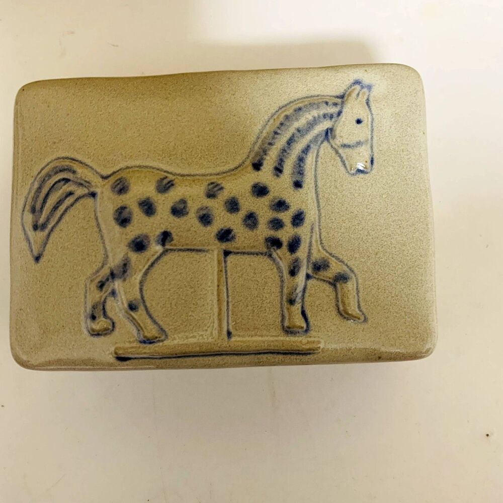 Vintage Prestige Place Museum Of American Folk Art Ceramic Keepsake Trinket Box